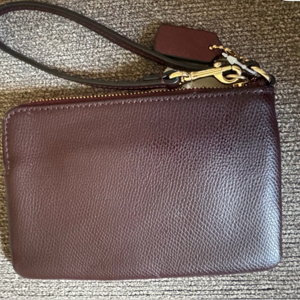 Coach Burgundy Two Toned Leather Wristlet - Picture 3 of 4